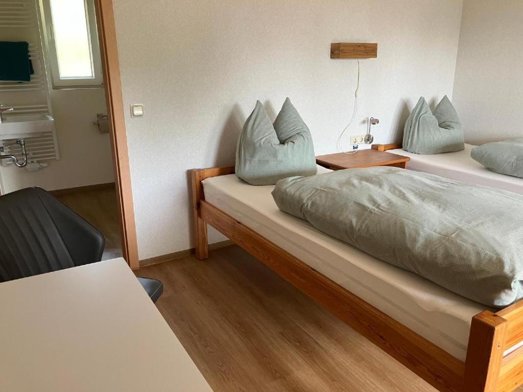 Zweibettzimmer Pension Volgenandt Breitenbach Exterior foto